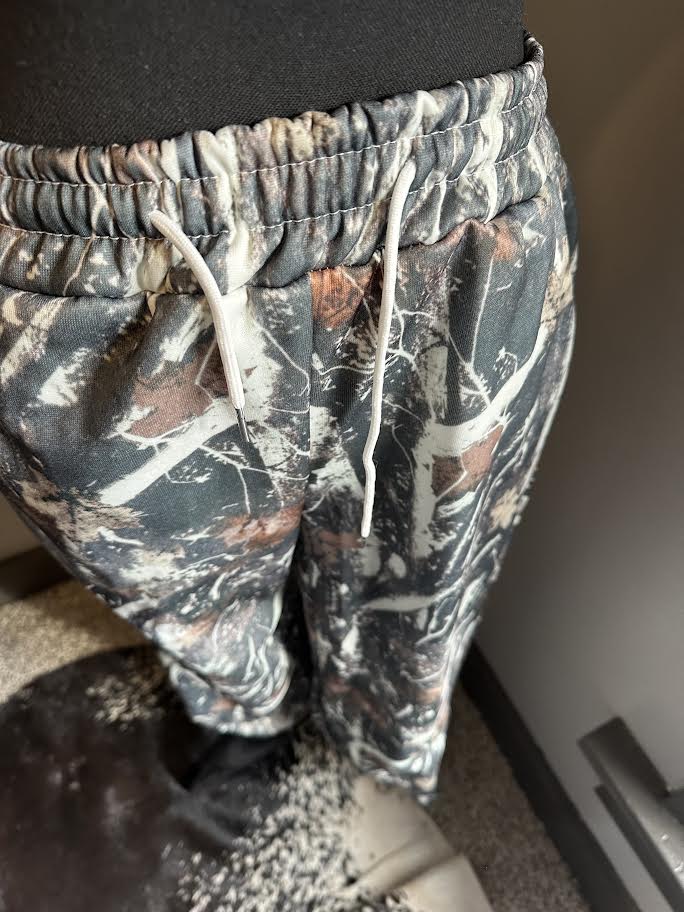 Camo sweatpants