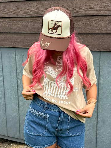 Howdy brown hat