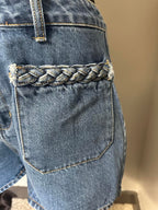 Jean shorts with braided pockets