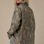 Camo jacket with denim collar